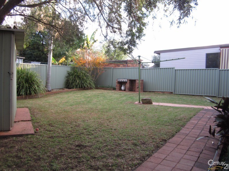 Bossley Park NSW 2176