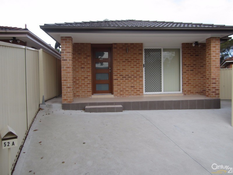 Edensor Park NSW 2176