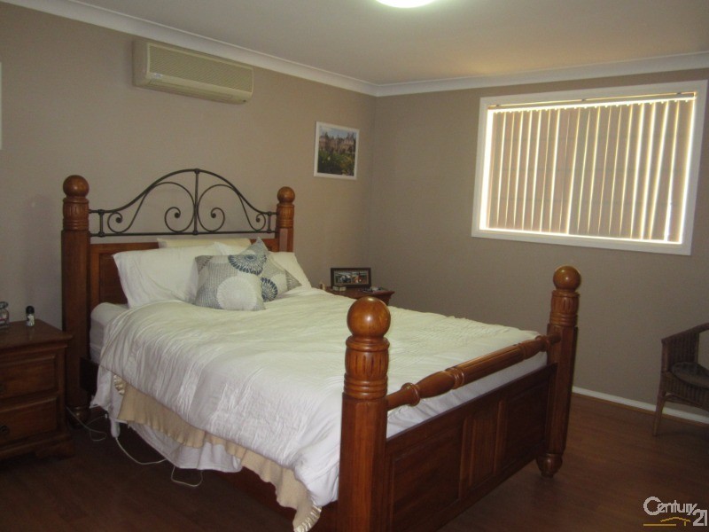 Greenfield Park NSW 2176