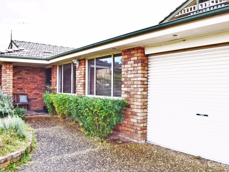 Edensor Park NSW 2176