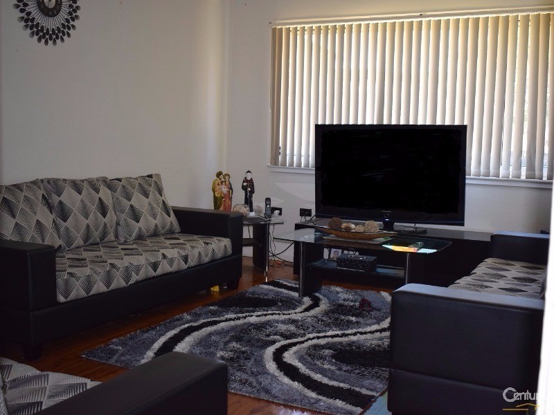 Fairfield West NSW 2165