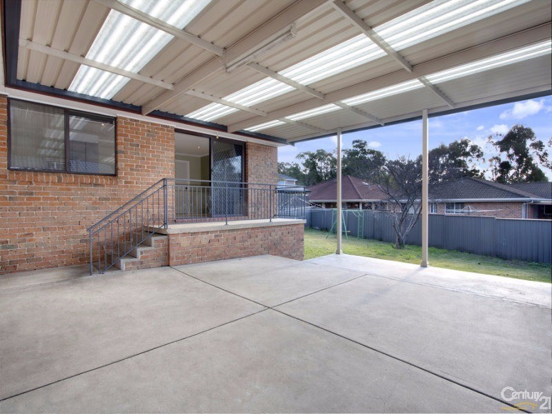 Edensor Park NSW 2176