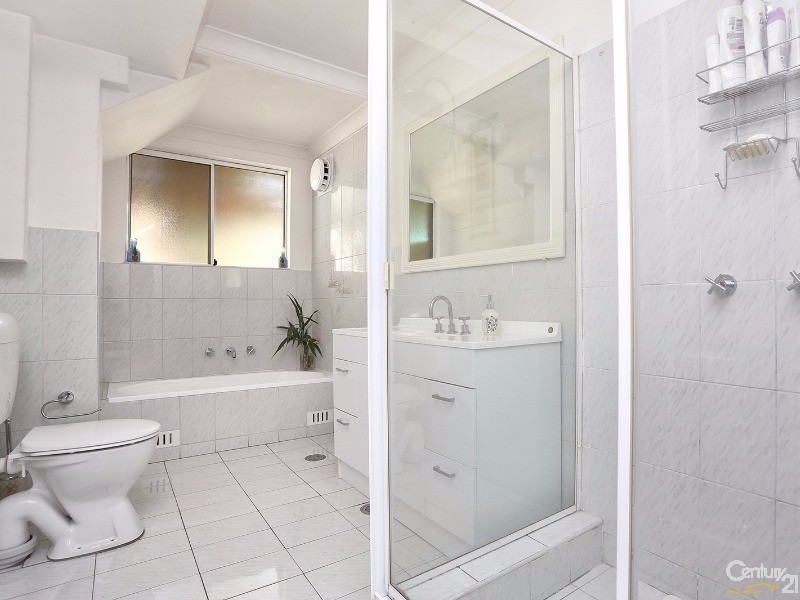 Bossley Park NSW 2176