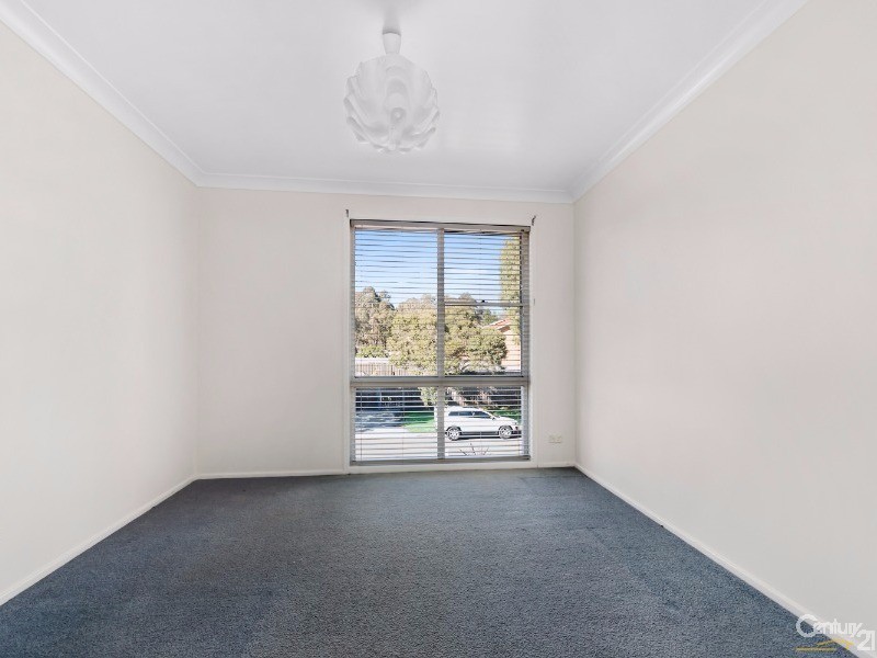 1 Ripple Close, Greenfield Park NSW 2176