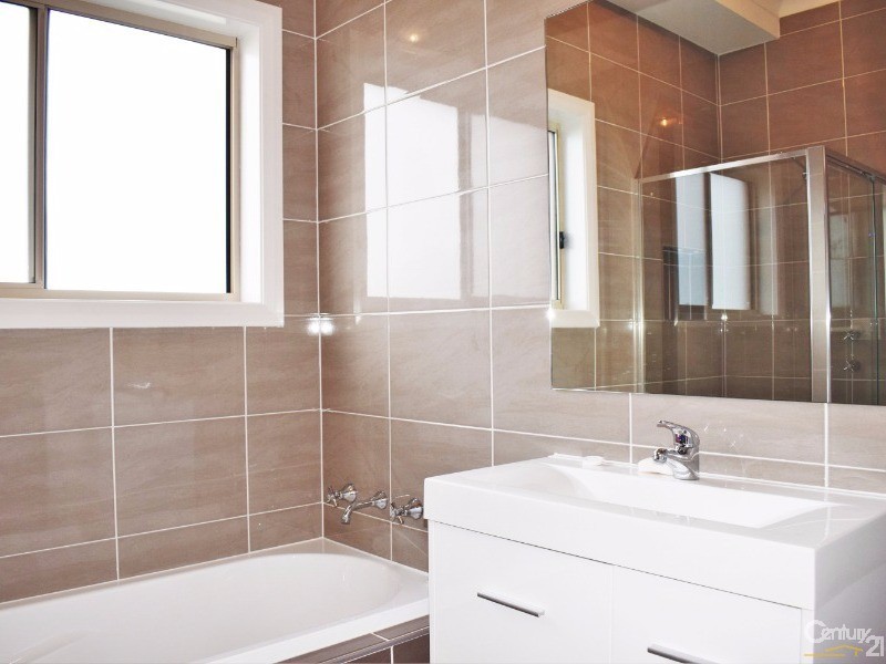 Middleton Grange NSW 2171