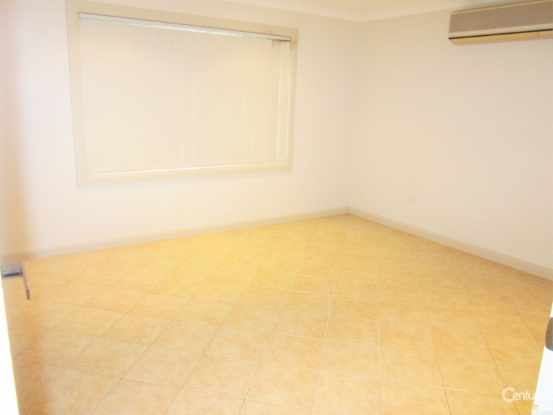 23 Greenfield Road, Greenfield Park NSW 2176