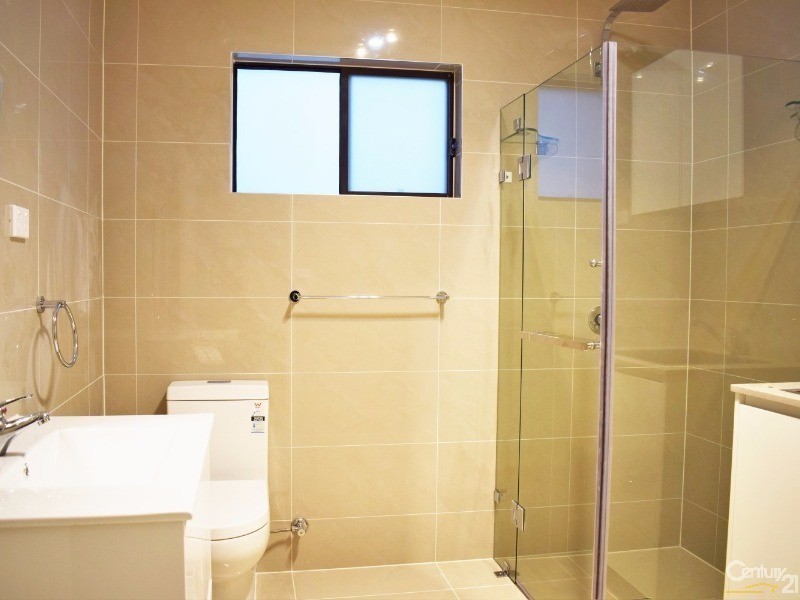 14a Lansbury Place, Edensor Park NSW 2176