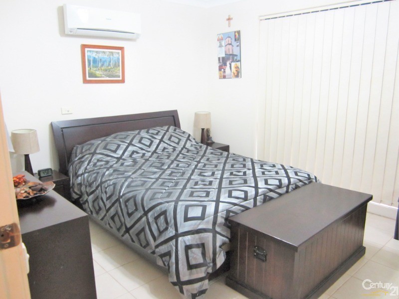 Bossley Park NSW 2176