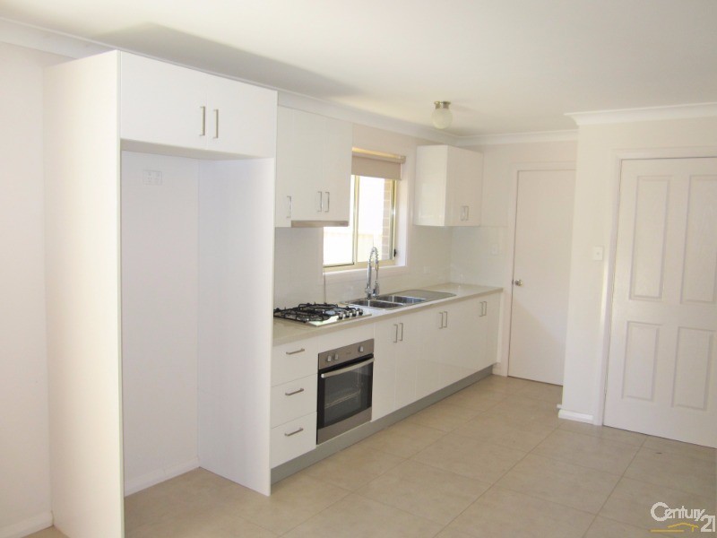 6a Barker Street, Bossley Park NSW 2176