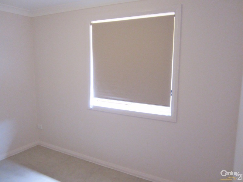 6a Barker Street, Bossley Park NSW 2176