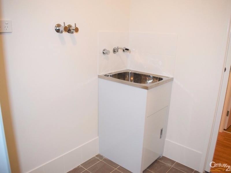 Bossley Park NSW 2176