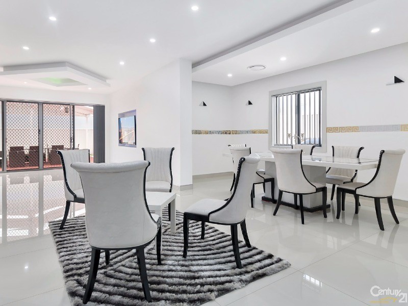 293A  Mimosa Road, Greenfield Park NSW 2176