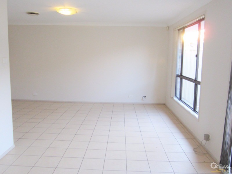 47 Bettong Crescent, Bossley Park NSW 2176