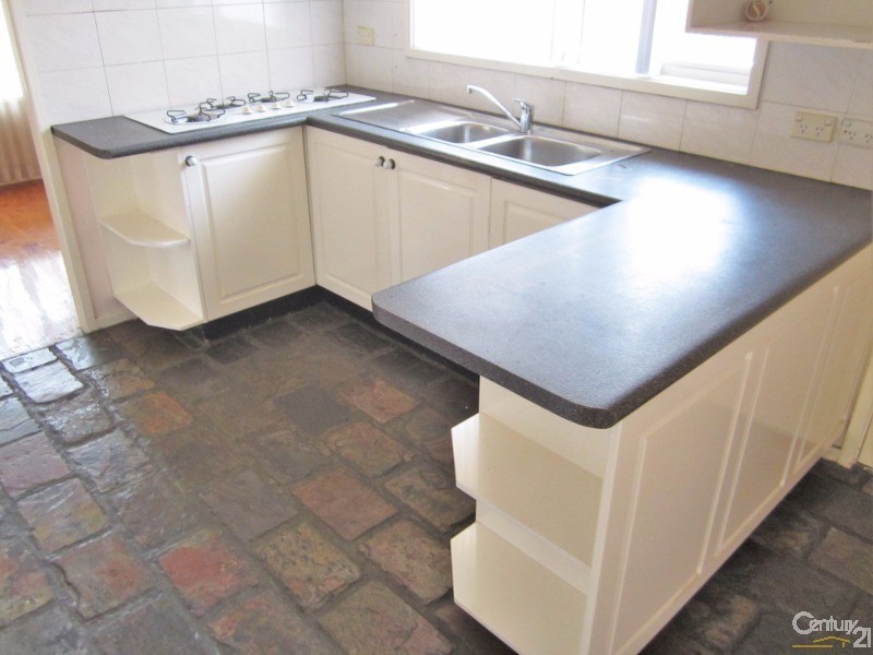 Bossley Park NSW 2176