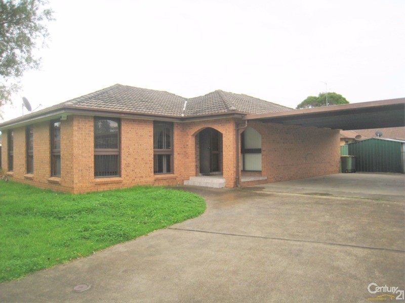 23 Pleasant Street, Bossley Park NSW 2176