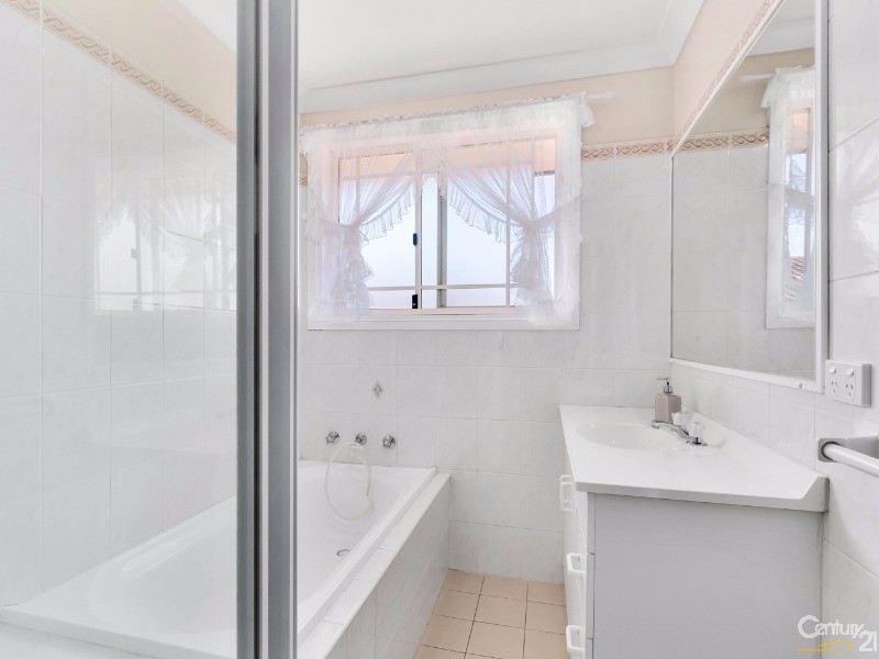 15 Pegasus Avenue, Hinchinbrook NSW 2168