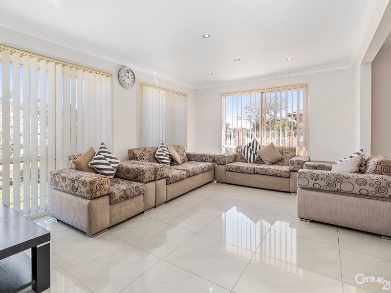 St Johns Park NSW 2176