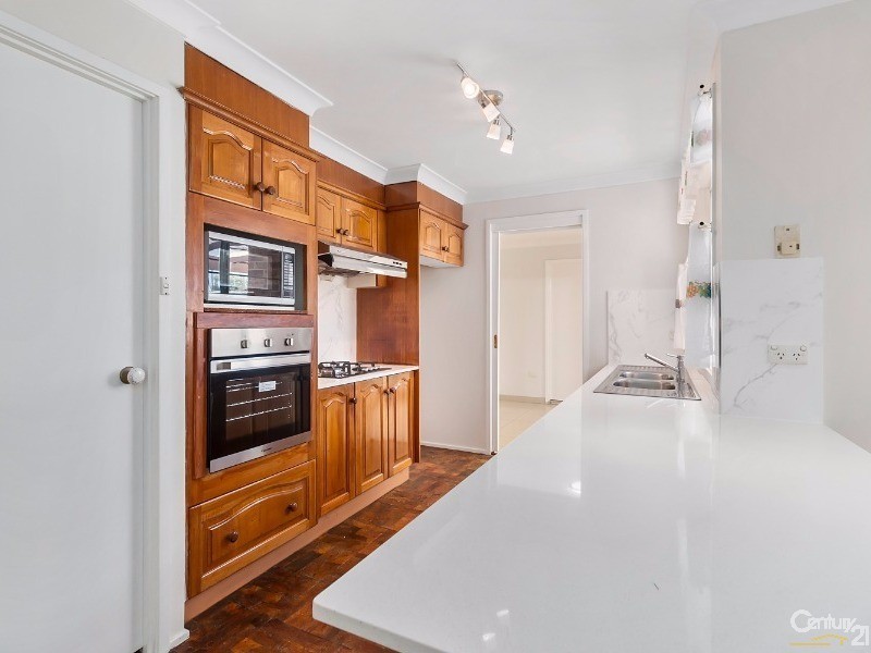 Bossley Park NSW 2176