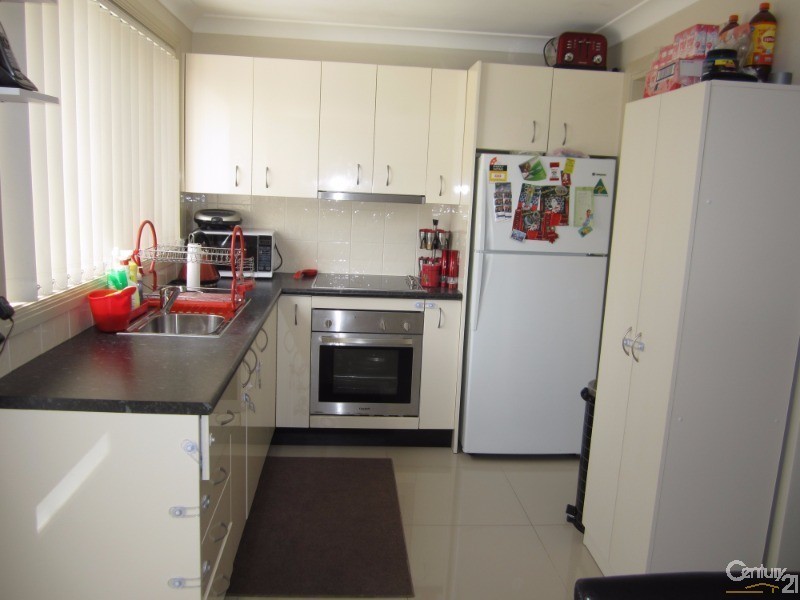 Fairfield NSW 2165