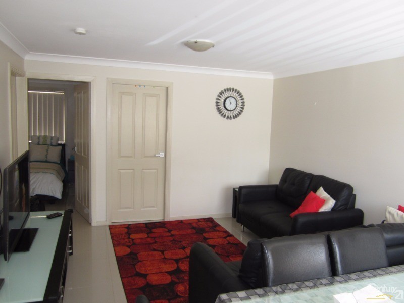 Fairfield NSW 2165