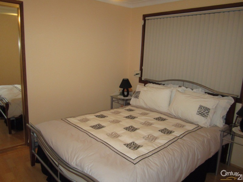 Bossley Park NSW 2176