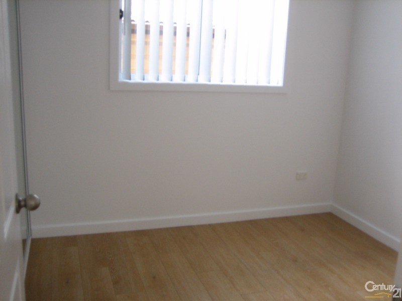 23a Salter Road, Bossley Park NSW 2176