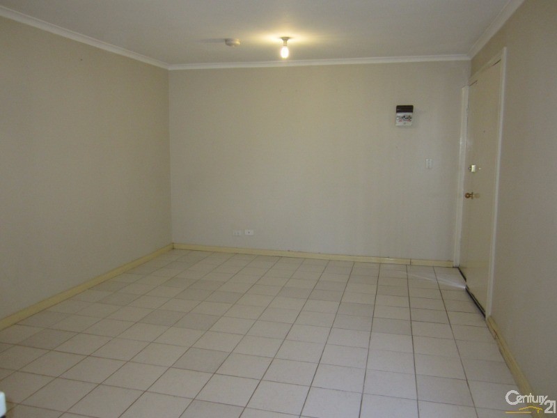 3a  Rossiter Street, Smithfield NSW 2164