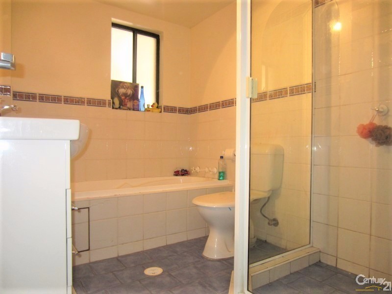 UNIT14/43-49 Memorial Ave, Merrylands NSW 2160