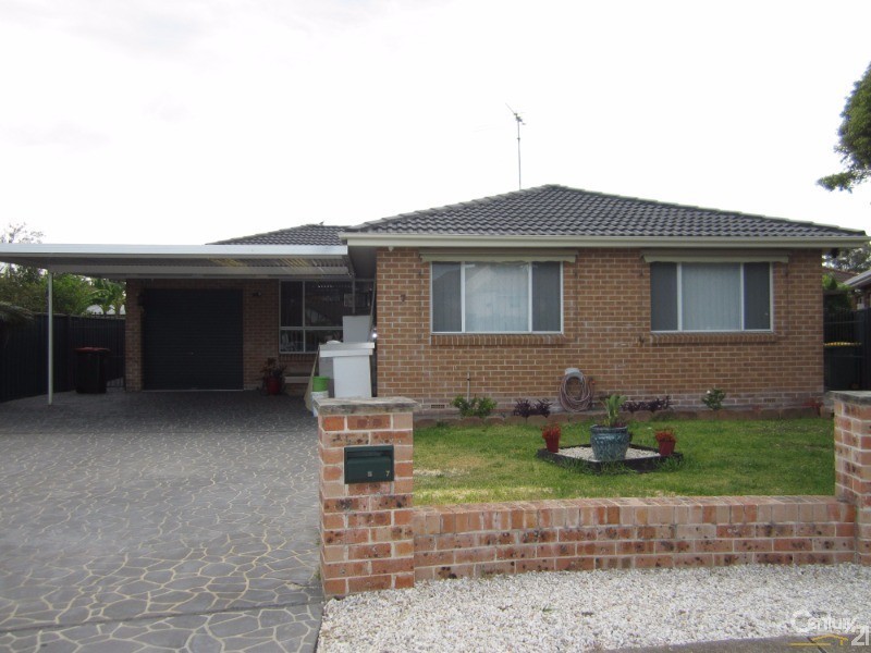 7 Jennifer Place, Smithfield NSW 2164