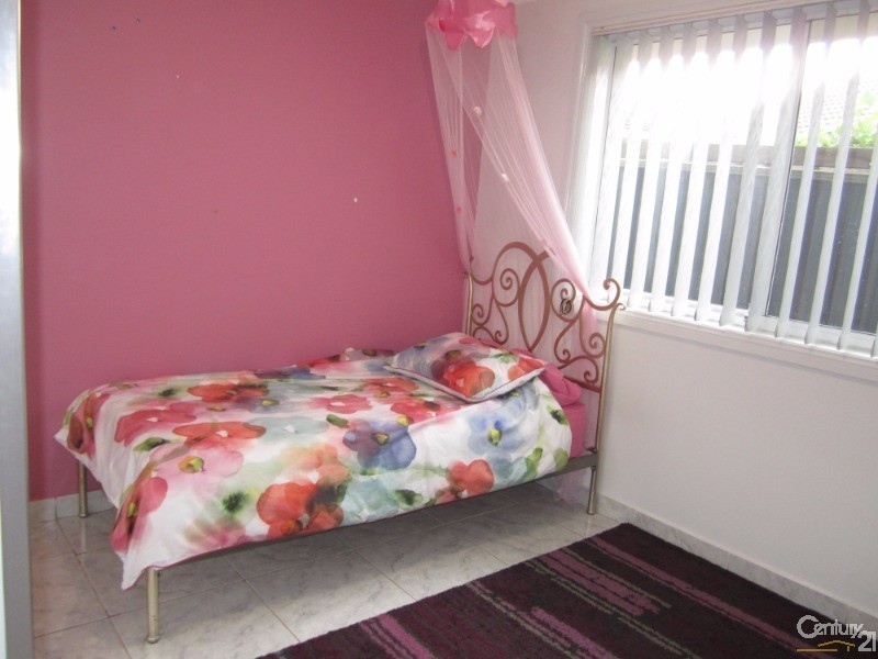 7 Jennifer Place, Smithfield NSW 2164