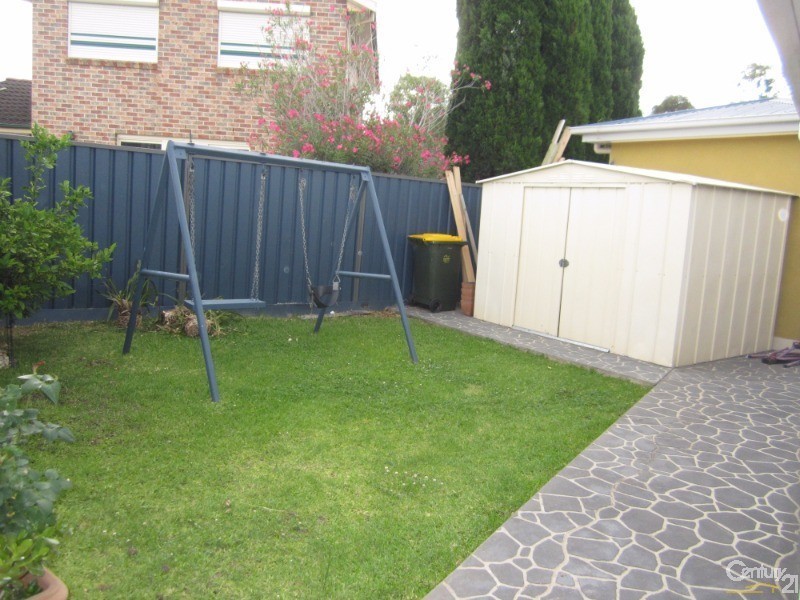 7 Jennifer Place, Smithfield NSW 2164