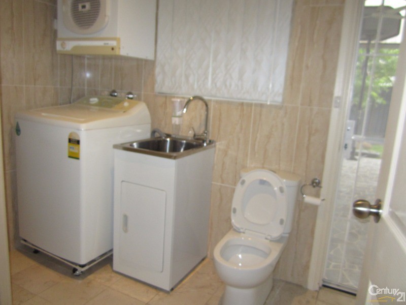 7 Jennifer Place, Smithfield NSW 2164