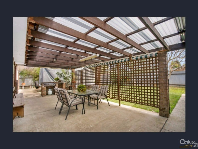 Greenfield Park NSW 2176