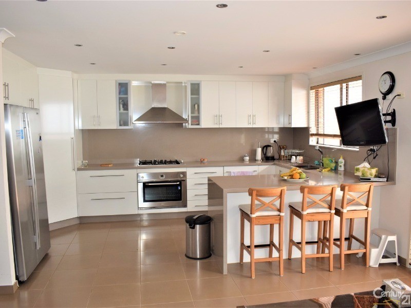 2 Mannix Street, Bonnyrigg Heights NSW 2177