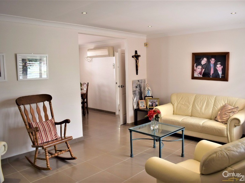 2 Mannix Street, Bonnyrigg Heights NSW 2177