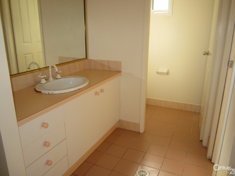 Hinchinbrook NSW 2168