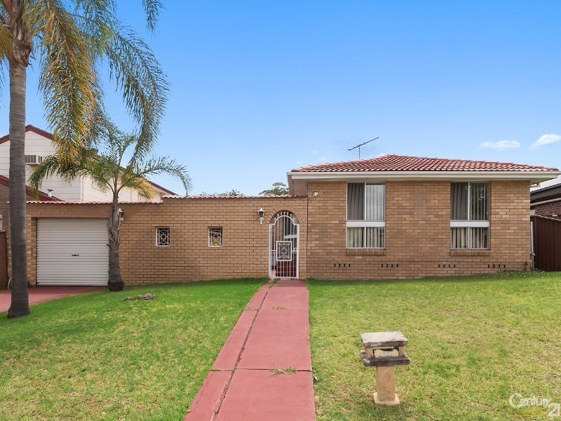 17 Hopkins Street, Wetherill Park NSW 2164