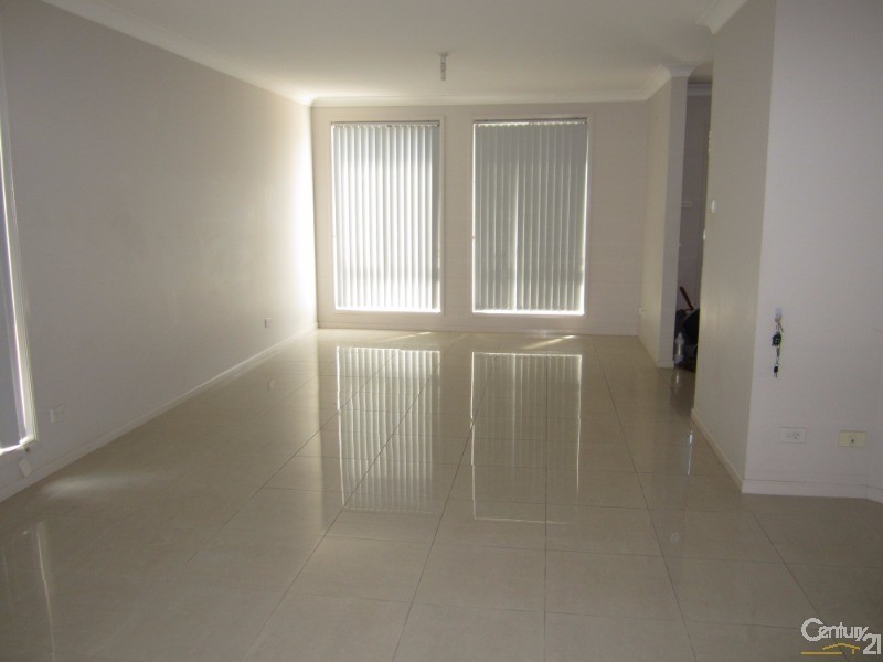 78 Greenfield Road, Greenfield Park NSW 2176