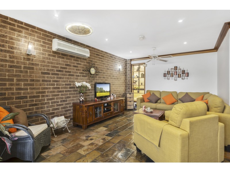 Bossley Park NSW 2176