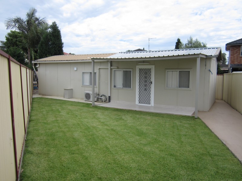 Greenfield Park NSW 2176