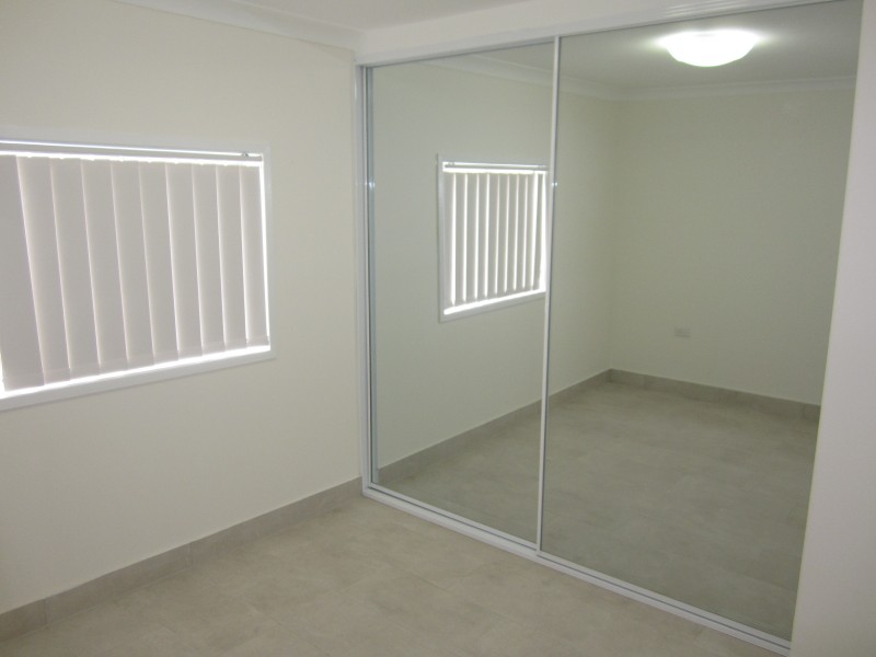 Greenfield Park NSW 2176