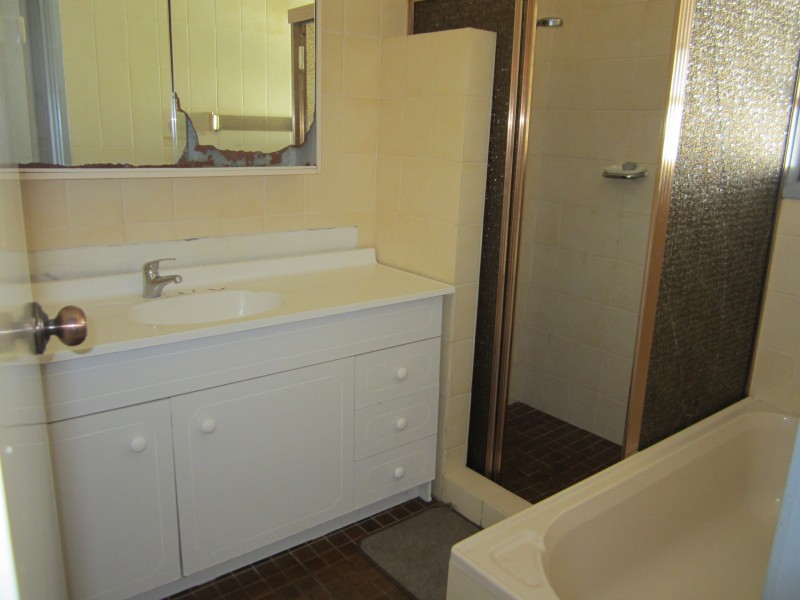 Bossley Park NSW 2176