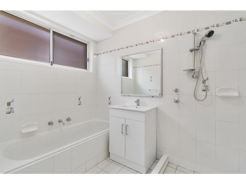 Bossley Park NSW 2176