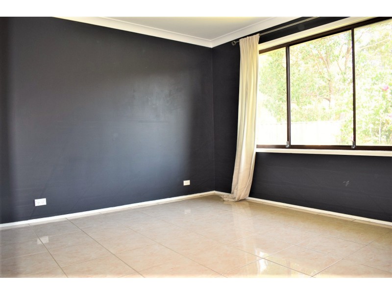 26 Comberford Close, Prairiewood NSW 2176