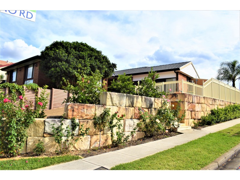 2  Mannix Street, Bonnyrigg Heights NSW 2177