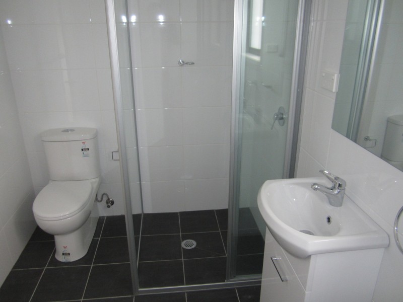 Edensor Park NSW 2176