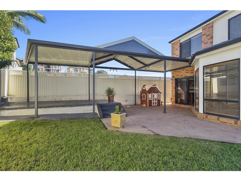 14 Cascades Close, West Hoxton NSW 2171