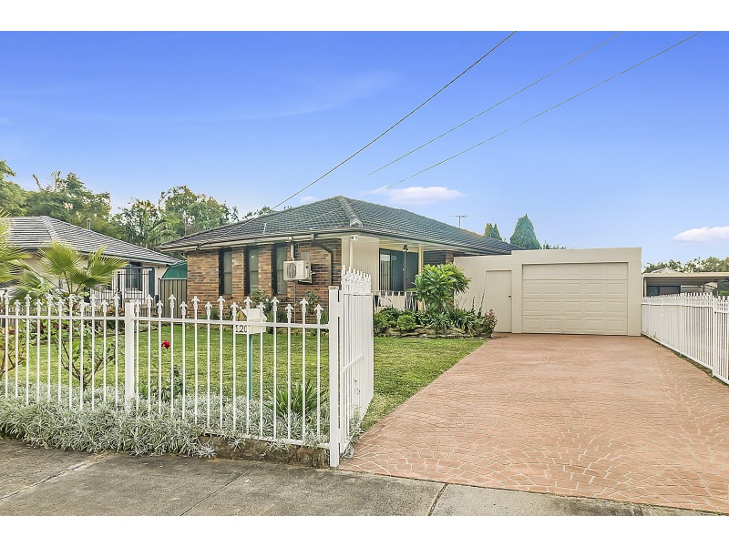120 Willan Drive, Cartwright NSW 2168
