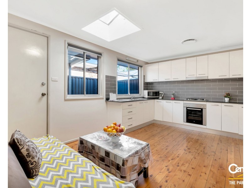 27 Emerson Street, Wetherill Park NSW 2164