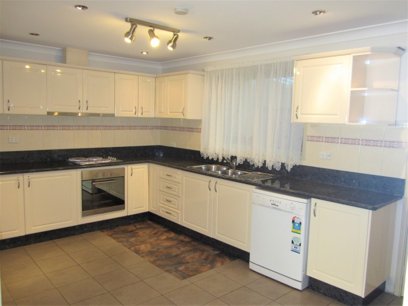 Greenfield Park NSW 2176